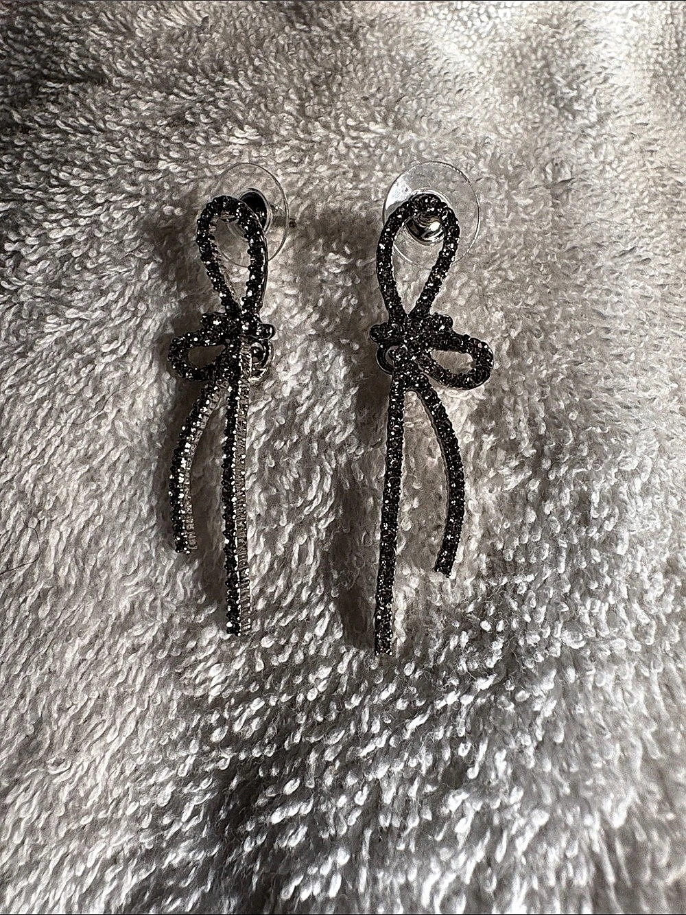 Lulus Pristine Pick Silver Rhinestone Bow Drop Earrings Black & Silver